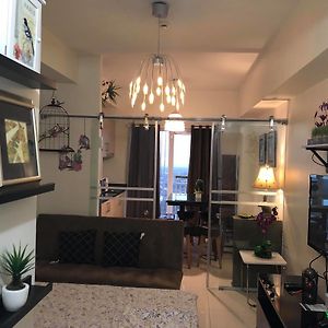 Апартаменты Tagaytay Cool Spot Тагайтай Room photo