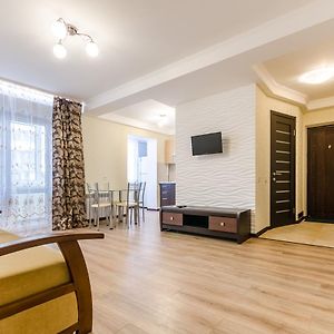 Artal Apartment On Obolonskyi Avenue 16A, 2 Bedroom Киев Exterior photo