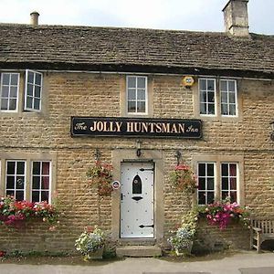 Отель The Jolly Huntsman Чипенхэм Exterior photo