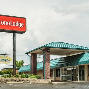 Econo Lodge Southwest Фентон Exterior photo