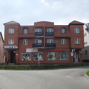 Hotel Krokus Каменна-Гура Exterior photo