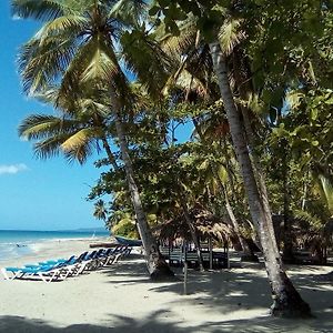 Отель Playa Paraiso En Magante Ла-Ягуа Exterior photo