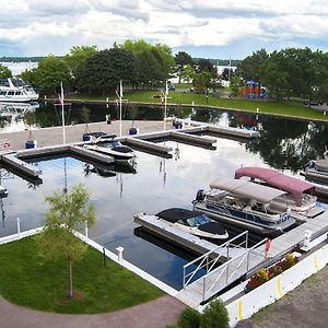 Tall Ships Landing Coastal Resort Броквилл Exterior photo