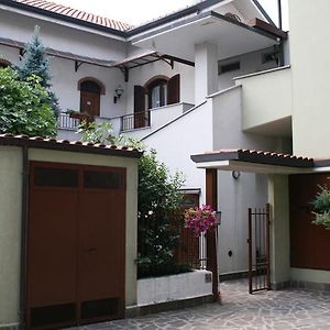 Residence Isabella Каругате Exterior photo