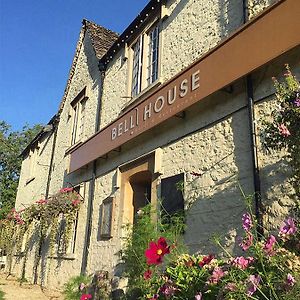 Отель The Bell House Sutton Benger Exterior photo