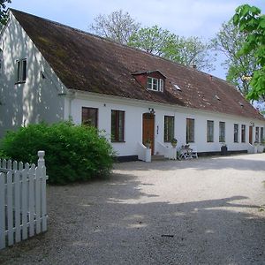 Bed and Breakfast Bed & Breakfast Vragerups Gard Ломма Exterior photo