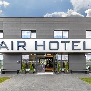 Air Hotel Кармелава Exterior photo