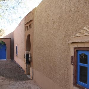 Отель Auberge Hassi Ouzina Exterior photo