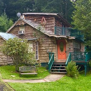 Rushing Stone Cottage Jefferson Exterior photo