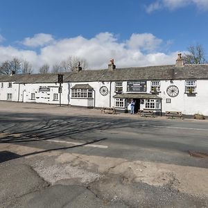 The Cross Keys Inn Пенрит Exterior photo