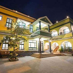 春夏秋冬 民宿 Гуаньшань Exterior photo