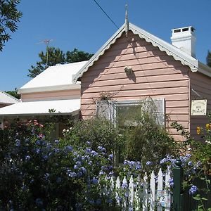 Bed and Breakfast Rosemoore Bed & Breakfast Перт Exterior photo