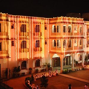 Hotel Apano Rajasthan & Holiday Resorts Джапур Exterior photo