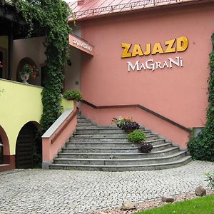 Отель Zajazd Magrani Любавка Exterior photo