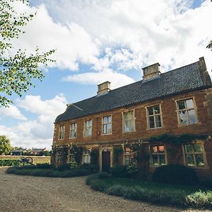 Отель Allington Manor Exterior photo