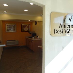 Americas Best Value Inn - Голдсборо Exterior photo