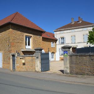 Bed and Breakfast Chambre D'Hotes Le Jardin Des Pierres Dorees Виллефранче-Сур-Салне Exterior photo