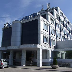 City Hotel Кршко Exterior photo