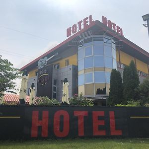 Hotel Staccato Приедор Exterior photo