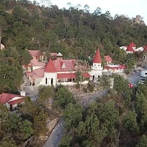 Hotel Mansion Tarahumara Арепонапучик Exterior photo