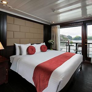 Отель Halong Majestic Legend Cruise Халонг Exterior photo