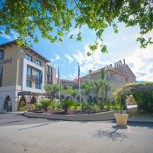 Hotel Lou Castelet Карро Exterior photo