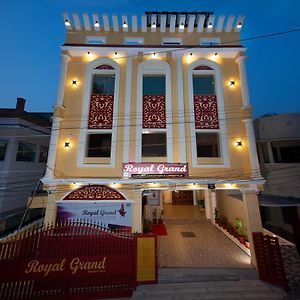 Bed and Breakfast Royal Grand Tambaram Exterior photo