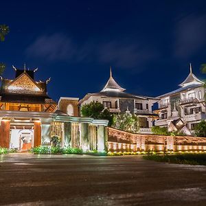 Shinnabhura Historic Boutique Hotel Пхитсанулок Exterior photo