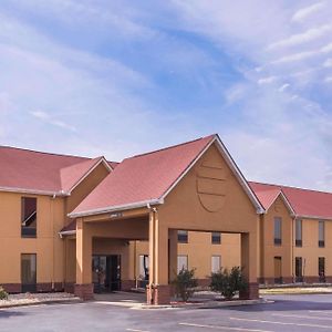 Super 8 By Wyndham Tallapoosa Exterior photo