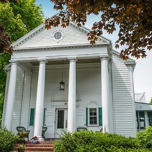 Anne'S White Columns Inn Бар Харбор Exterior photo