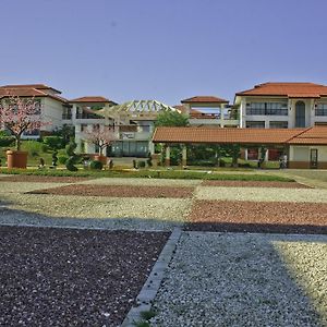 Ilocos Norte Hotel & Convention Center Лаоаг Exterior photo