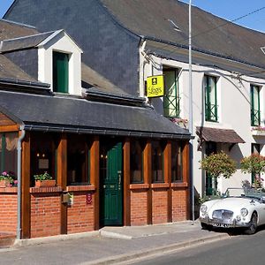 Hotel Du Commerce Vievy-le-Raye Exterior photo