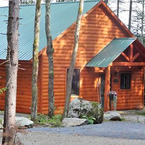 Robert Frost Mountain Cabins Мидлбери Exterior photo