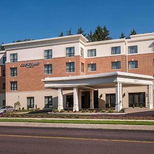 Courtyard By Marriott Hershey Chocolate Avenue Exterior photo