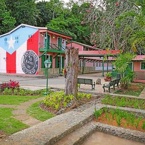 Отель Hacienda Juanita Maricao Exterior photo