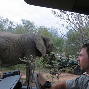 Tshukudu Game Lodge - Худспрут Exterior photo