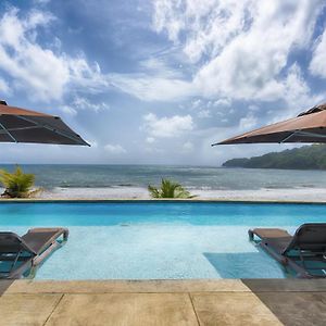 Отель Pagua Bay House - Oceanfront Cabana'S Мариго Exterior photo
