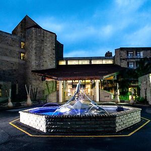 Avani Lesotho Hotel & Casino Масеру Exterior photo