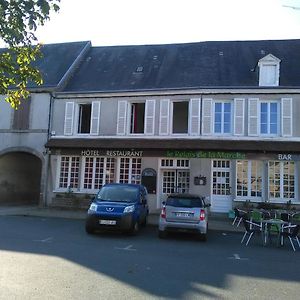 Отель Le Relais De La Marche Aigurande Exterior photo