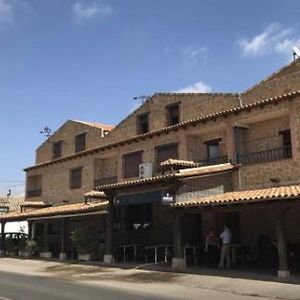 Отель El Quijote Эль-Тобосо Exterior photo