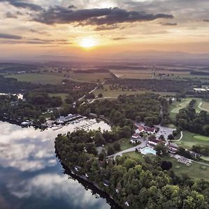 Отель Basin Harbor Vergennes Exterior photo