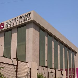Отель Centre Point Navi Мумбаи Exterior photo