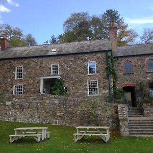 Bed and Breakfast The Farmhouse At Bodnant Welsh Food Конви Exterior photo