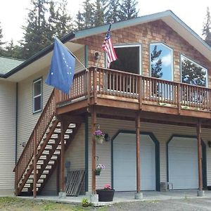 Bed and Breakfast Glacier Creek Lodging Сьюард Exterior photo