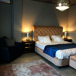 Rubio Residence - Accmonia Luxury Apartment Арад Exterior photo