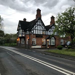 Bed and Breakfast The Verdin Arms Фродсхам Exterior photo