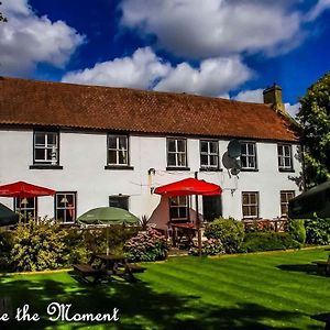 Отель The Manor House Ferryhill Exterior photo