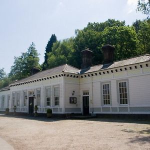 Bed and Breakfast The Old Railway Station Петвёт Exterior photo