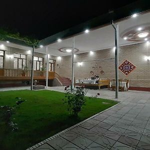 Отель Гостевой дом Сарой Самарканд Exterior photo