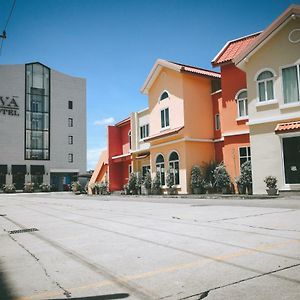 Ava Hotel Пхитсанулок Exterior photo